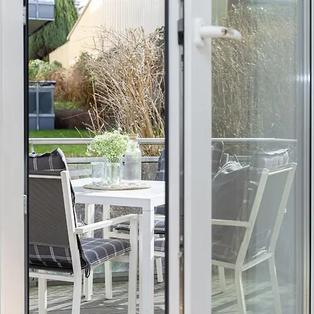 Hafenblick Portland J1 Laboe